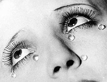 20080610230216-olhos-e-lagrimas.jpg